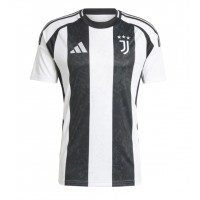 Juventus Juan Cabal #32 Domáci futbalový dres 2024-25 Krátky Rukáv